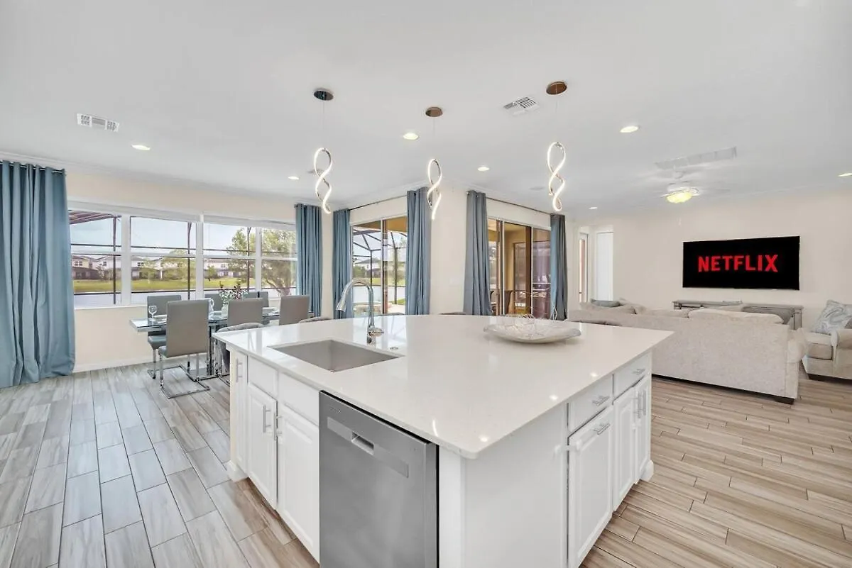 6bd, Un-suite, Pool, Spa, Grill