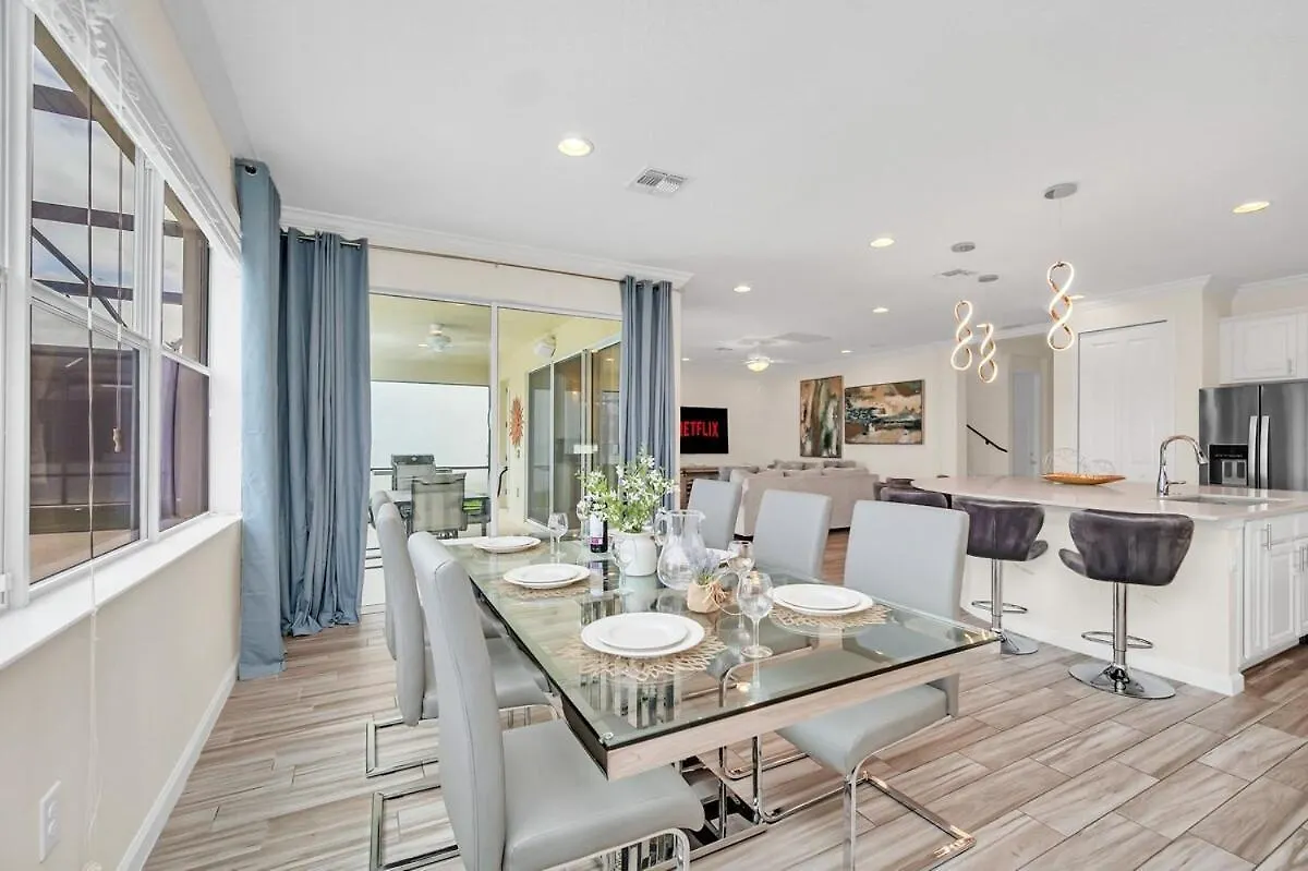 Villa 6bd, Un-suite, Pool, Spa, Grill Kissimmee