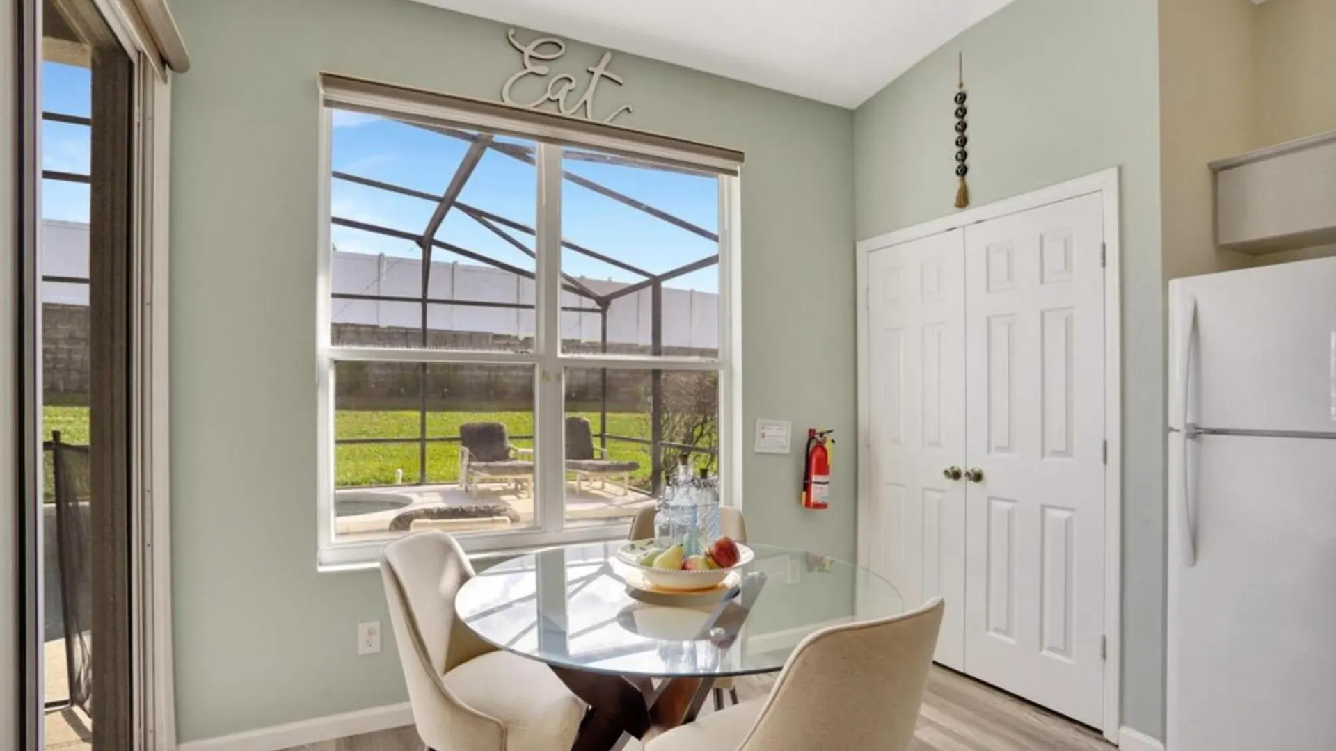 Villa Luxury Pool 3 Miles From & More! Kissimmee