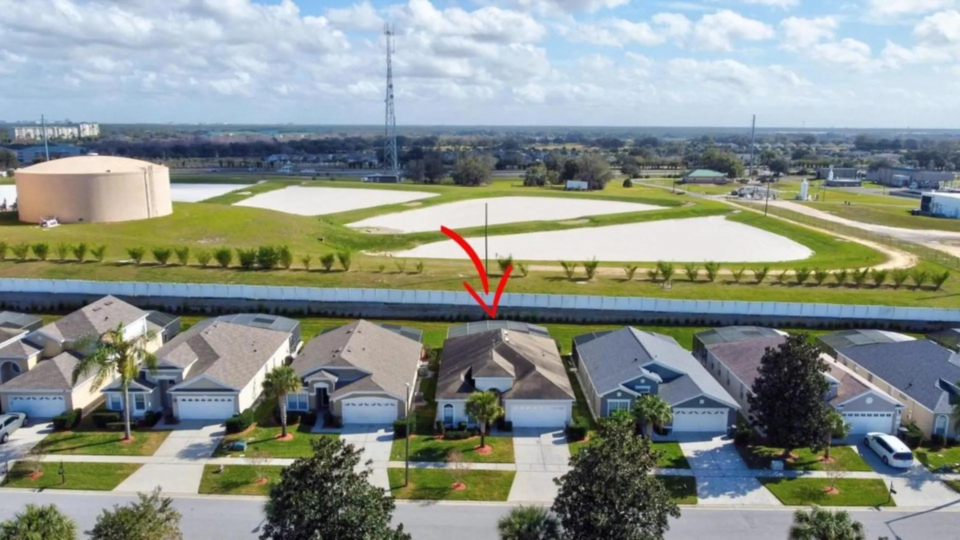 Villa Luxury Pool 3 Miles From & More! *