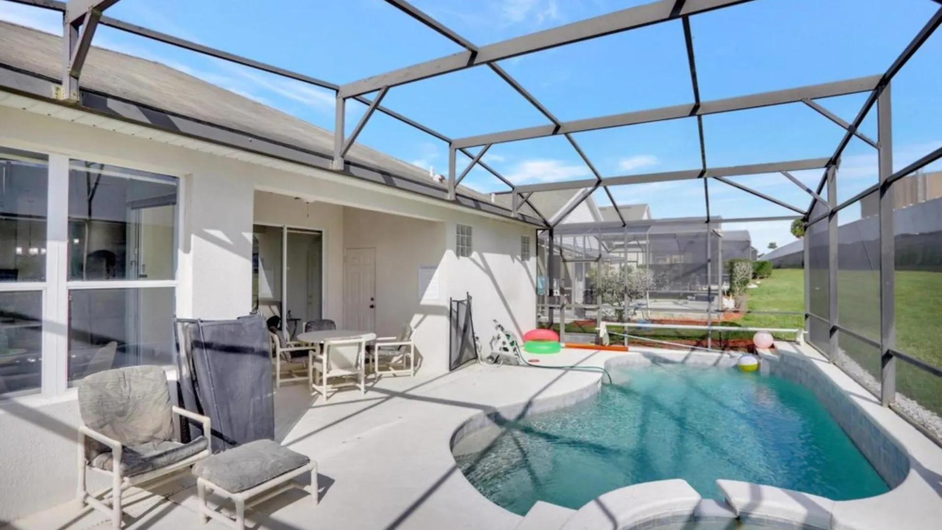Villa Luxury Pool 3 Miles From & More! Kissimmee