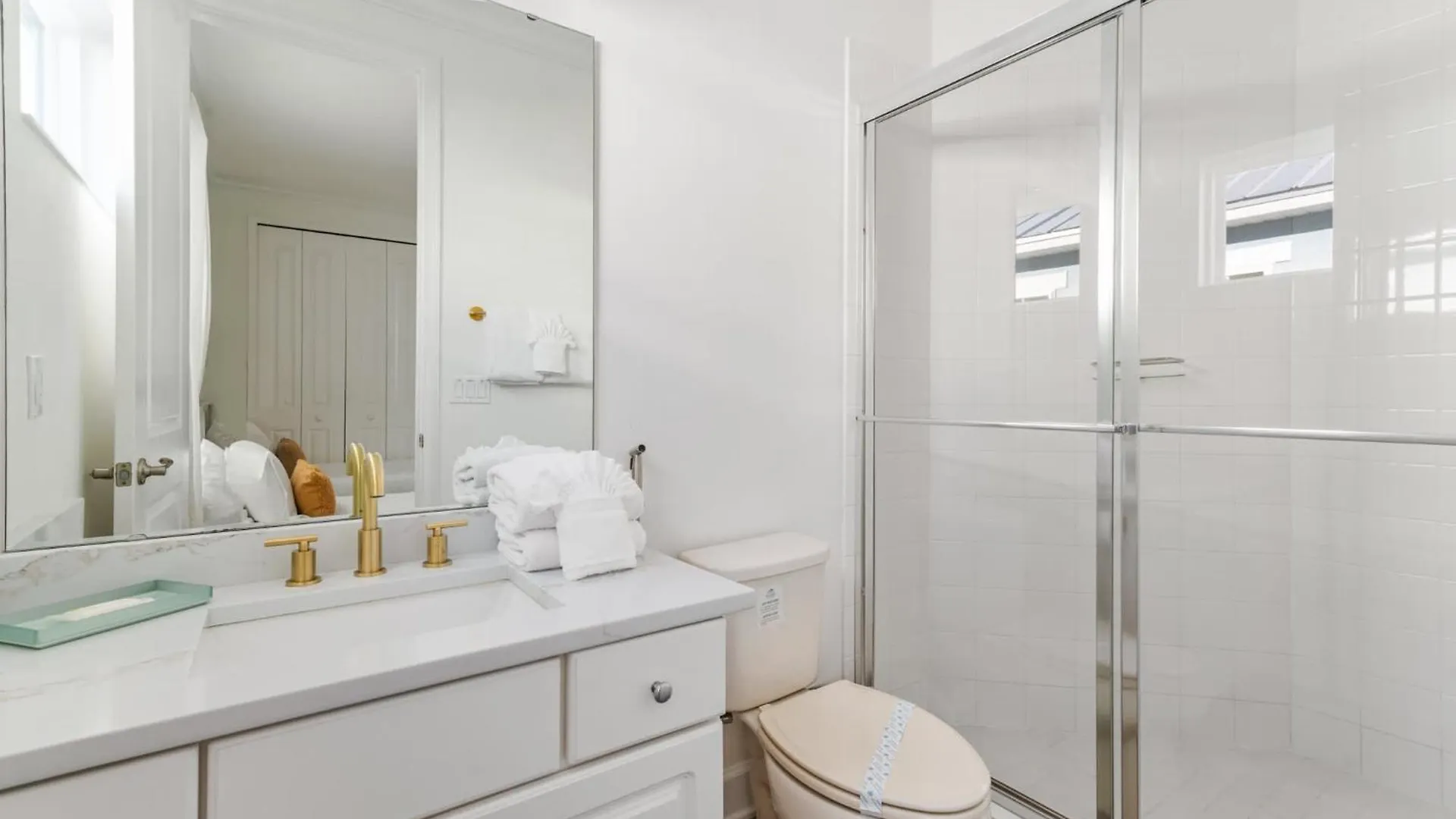Holiday home Experience Luxury Private Heated Pool Game *