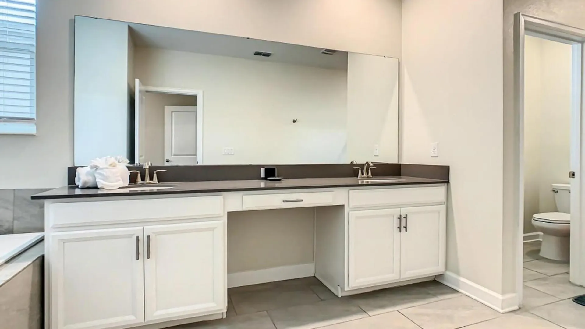 Luxury 5br Near | Pool & Golf Retreat * Kissimmee