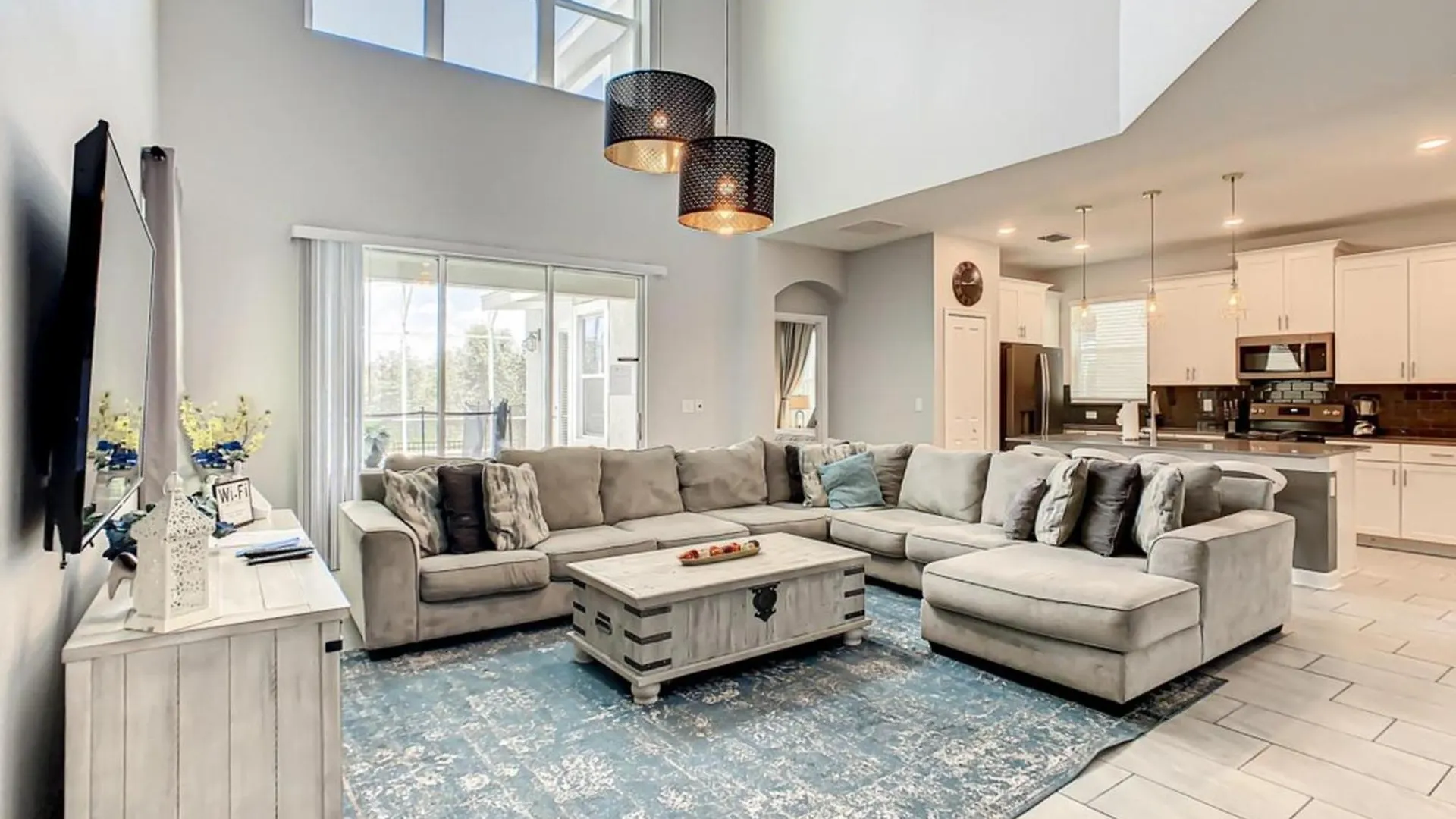 Luxury 5br Near | Pool & Golf Retreat
