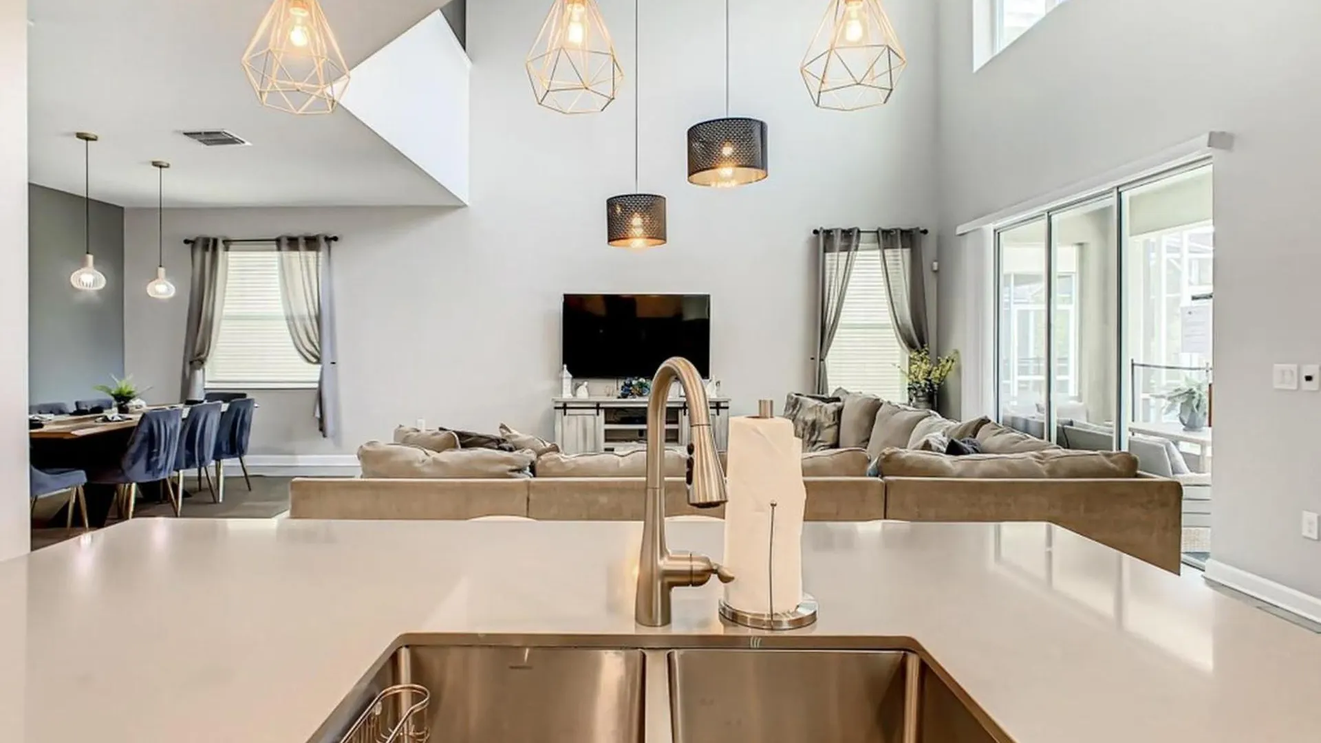 Luxury 5br Near | Pool & Golf Retreat * Kissimmee