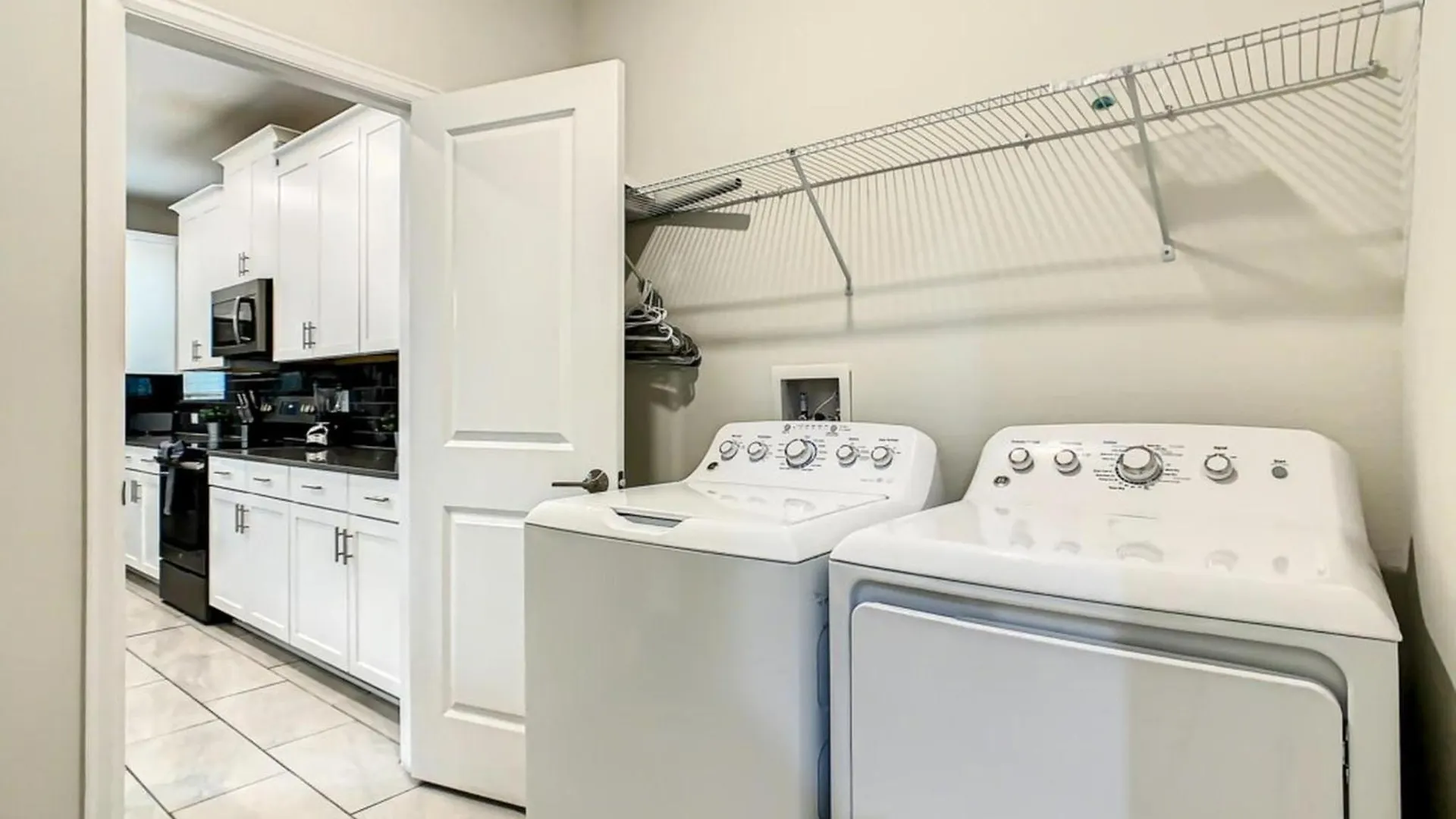 Luxury 5br Near | Pool & Golf Retreat