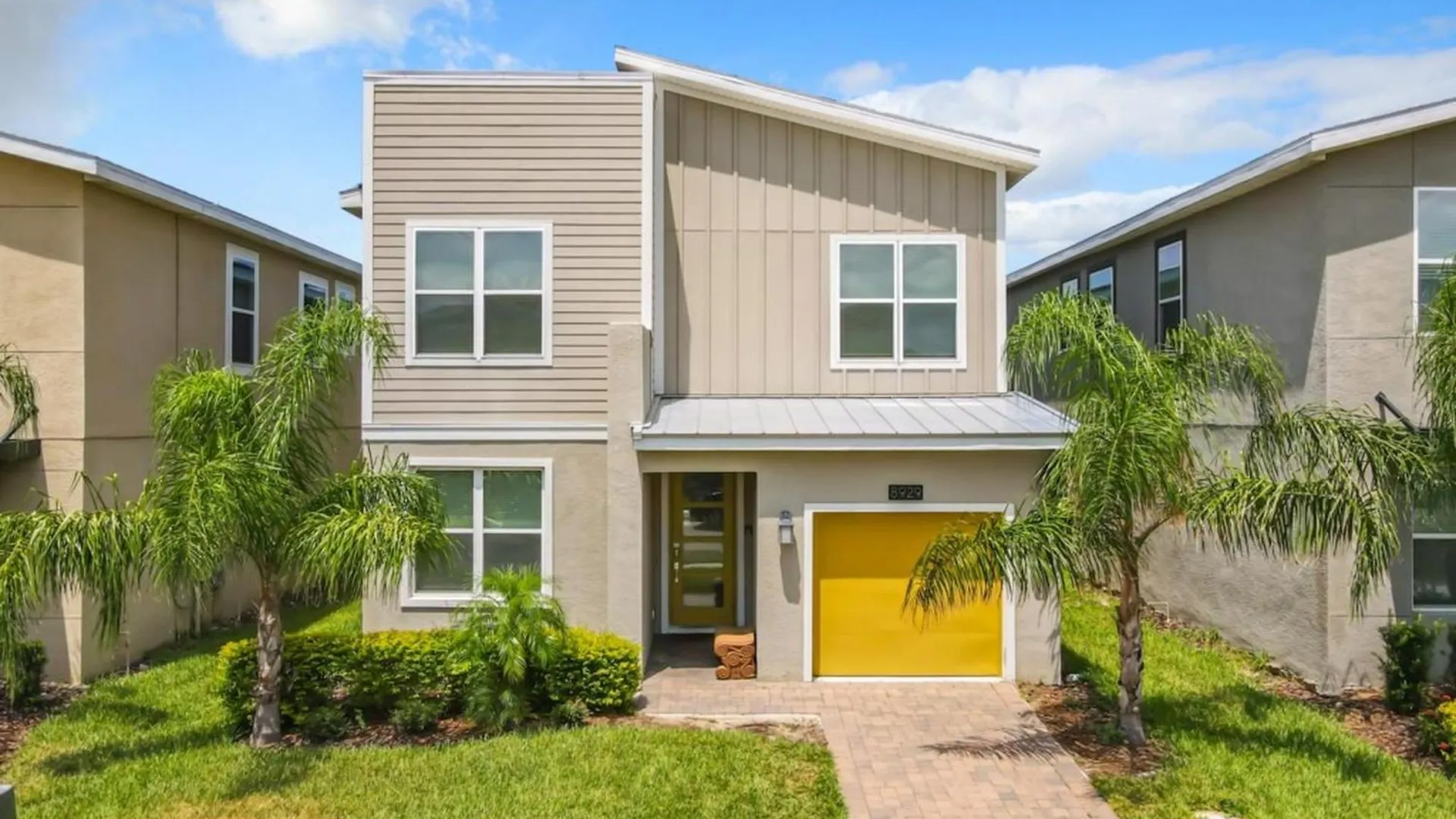 Villa Luxury 5br Near | Pool & Golf Retreat *