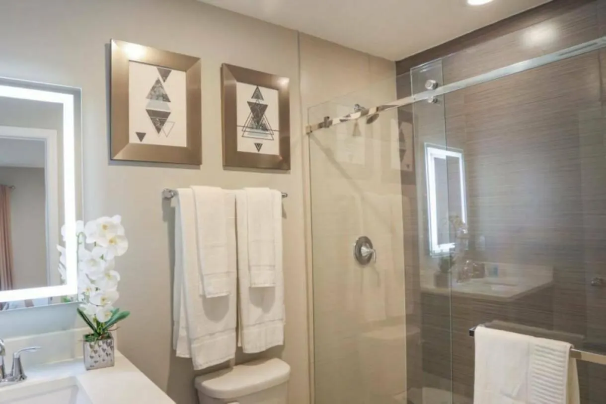 Holiday home Prime Location 4bd Townhome With Pool And Grill *