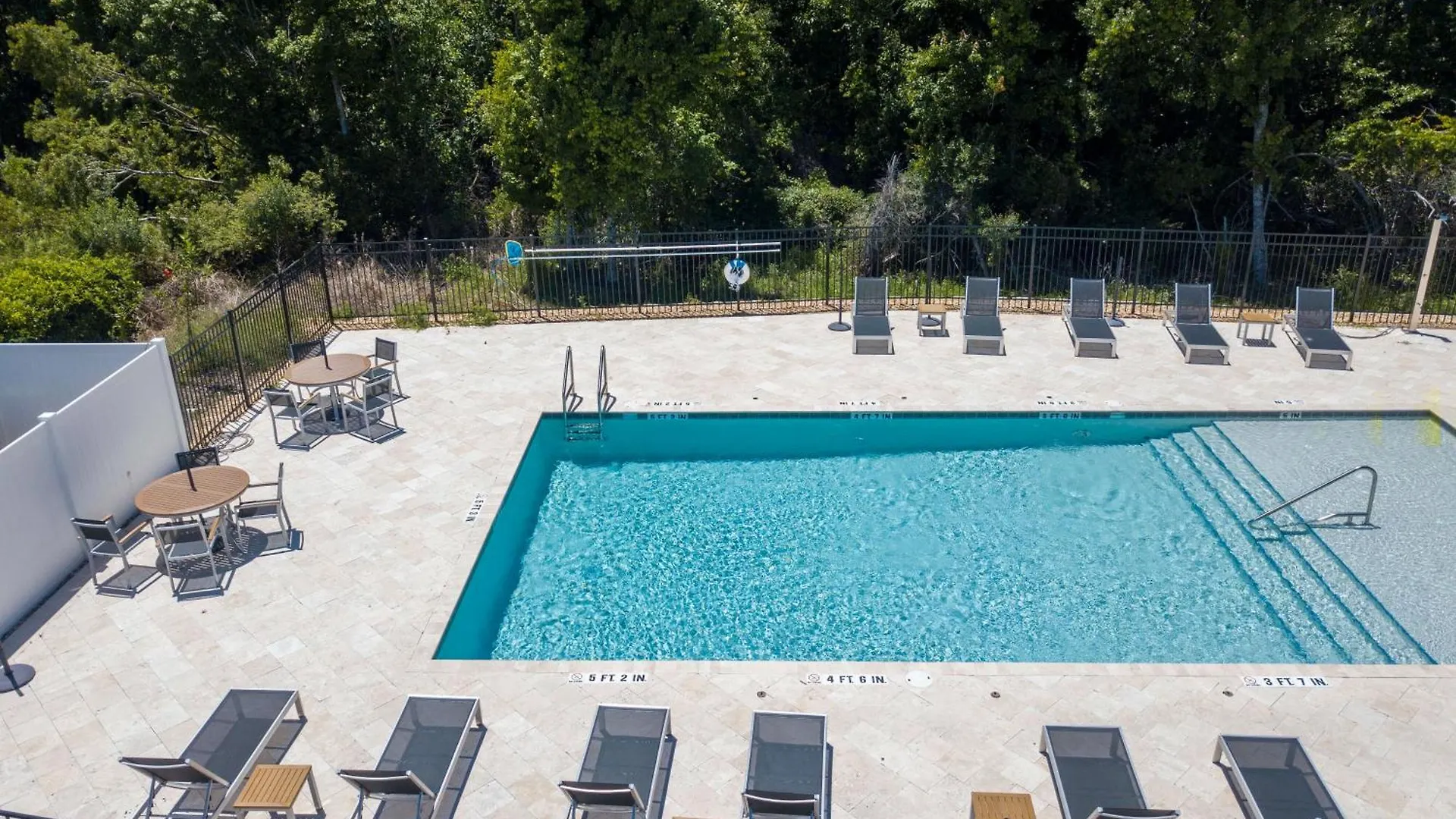 Holiday home Prime Location 4bd Townhome With Pool And Grill Kissimmee
