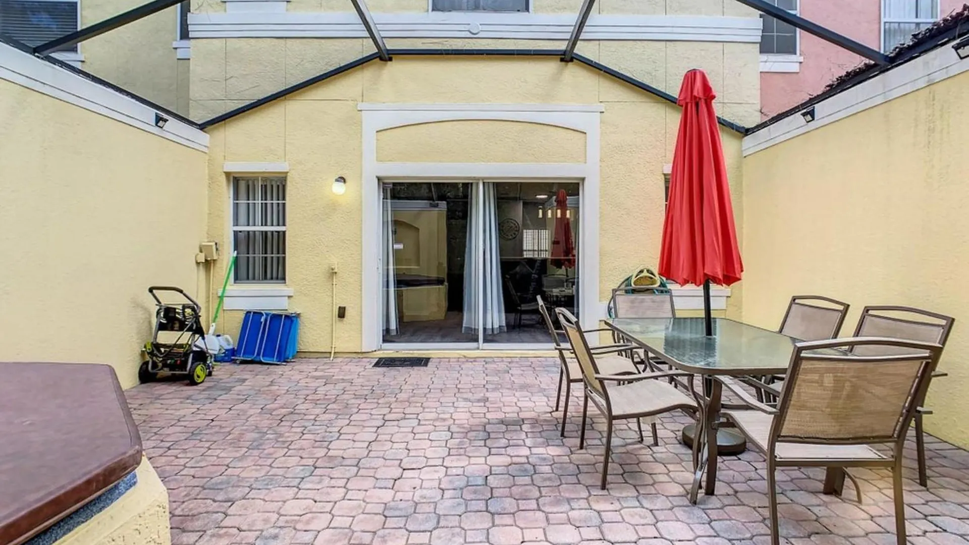 Hogwarts Escape: Magical Retreat Near Kissimmee