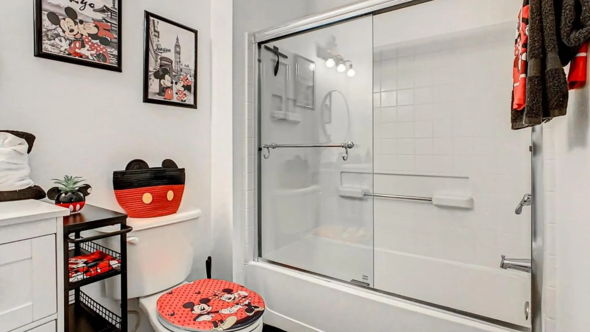 Apartment Hogwarts Escape: Magical Retreat Near Kissimmee