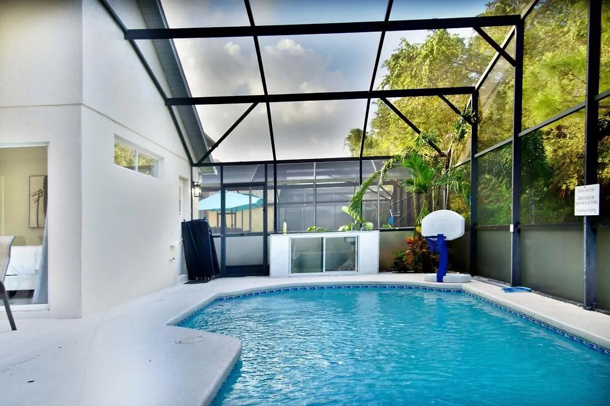 Villa Four Seasons Vacation, Heated Pool, 3mile 2