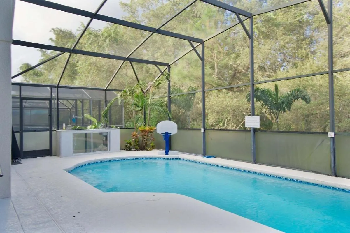 Villa Four Seasons Vacation, Heated Pool, 3mile 2 Kissimmee