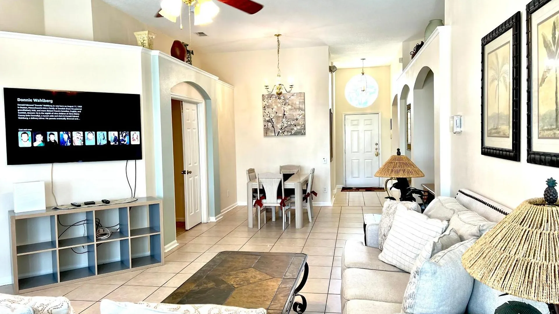 Villa Windsor Palm 3 Miles To 4 Bedrooms *