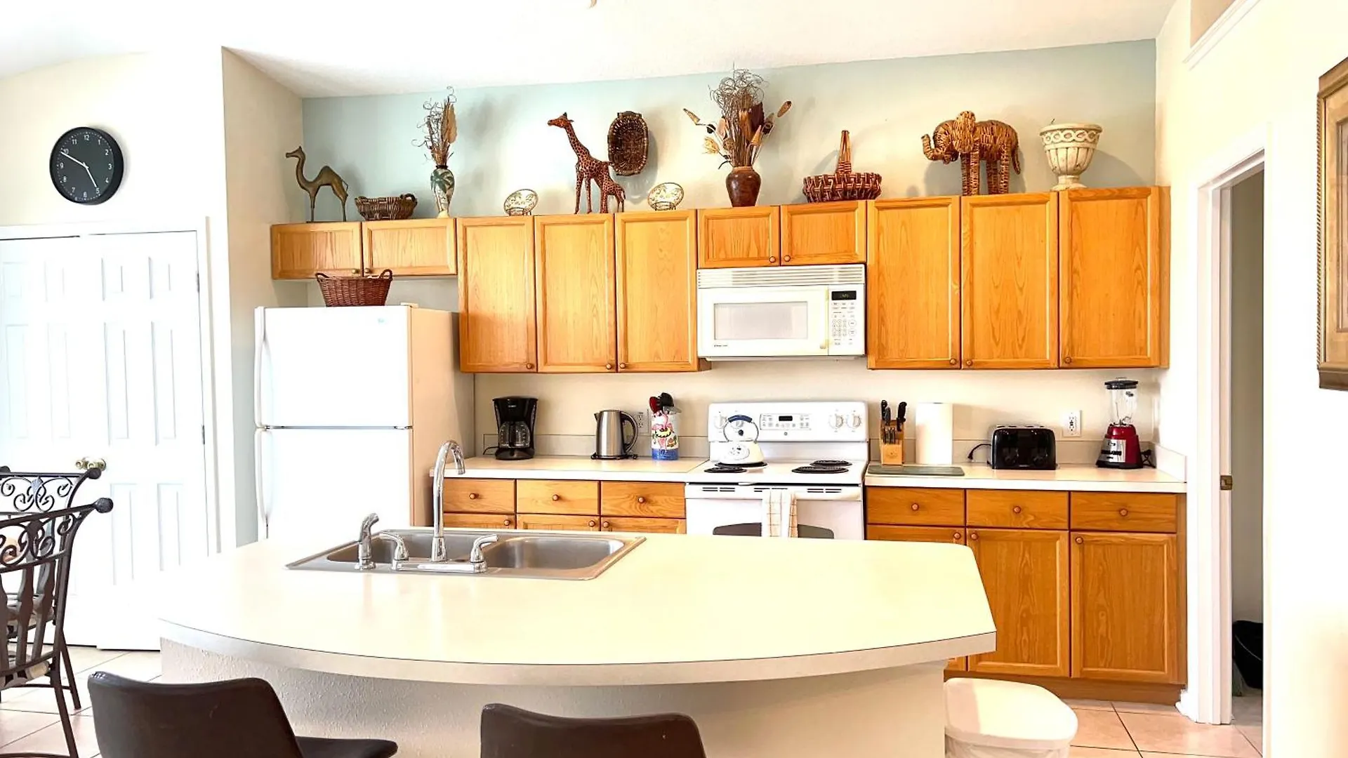 Windsor Palm 3 Miles To 4 Bedrooms *