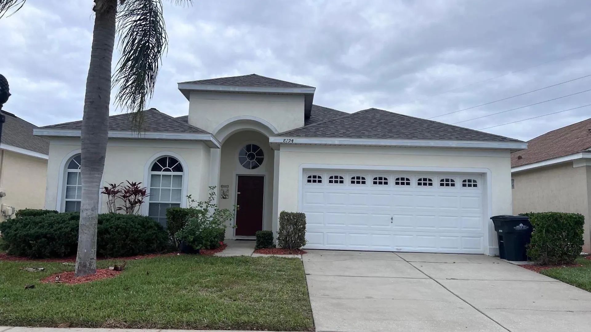 Villa Windsor Palm 3 Miles To 4 Bedrooms