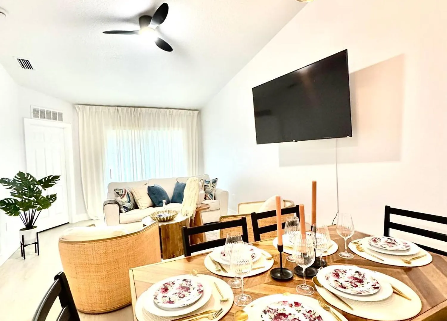 Apartment Family Near *