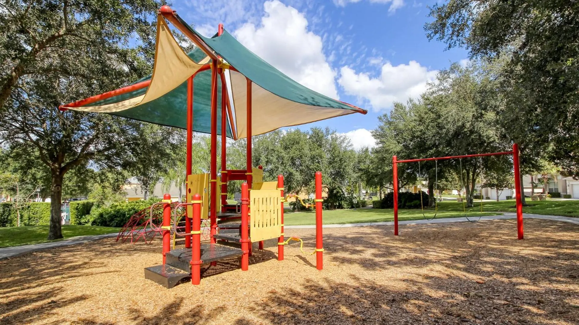 Holiday home Waterfront Showcasing A Theater, Games Room, And A Private Pool Kissimmee