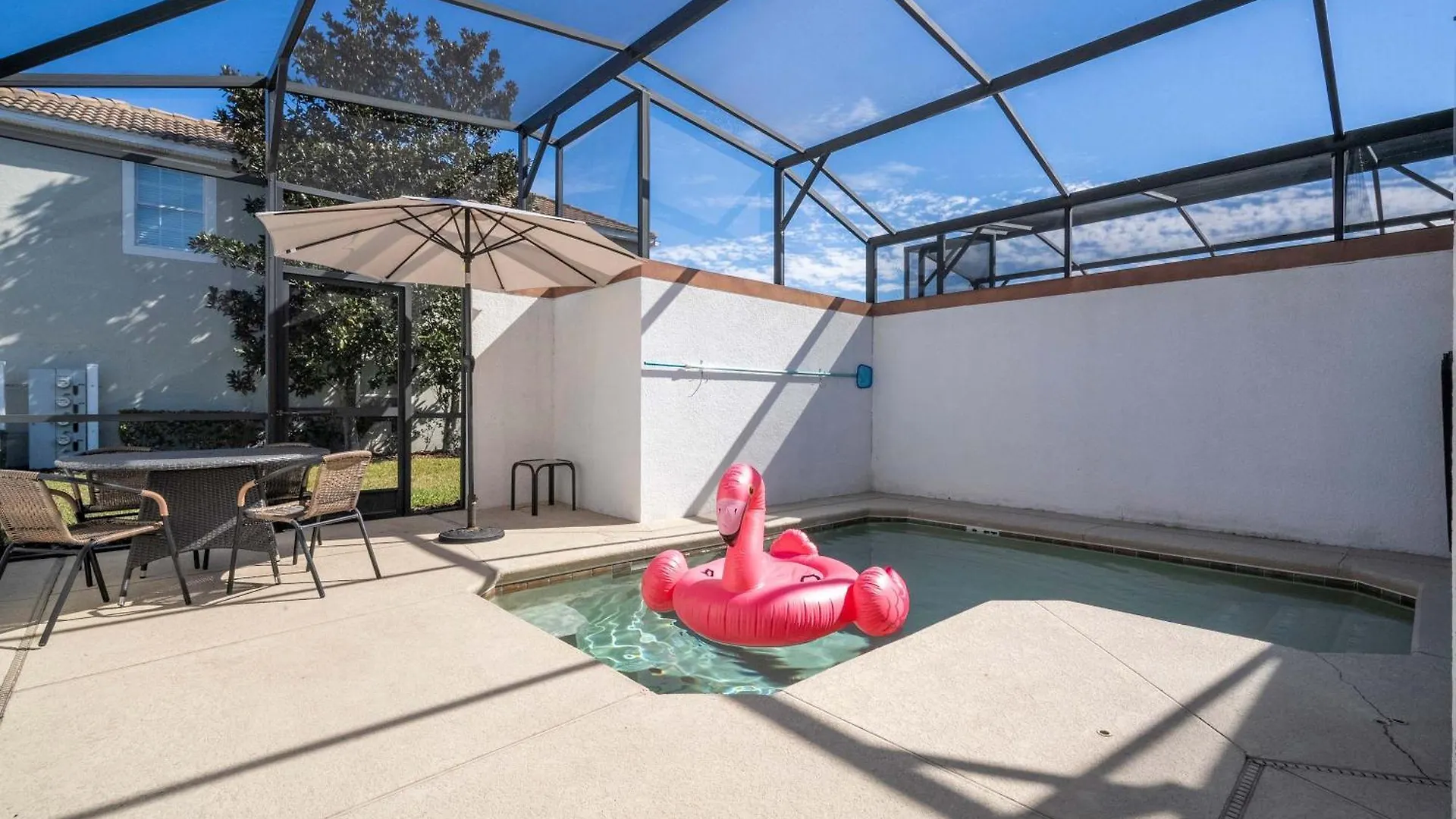 Stunning 5bd Close To At Storey 3199 Holiday home *