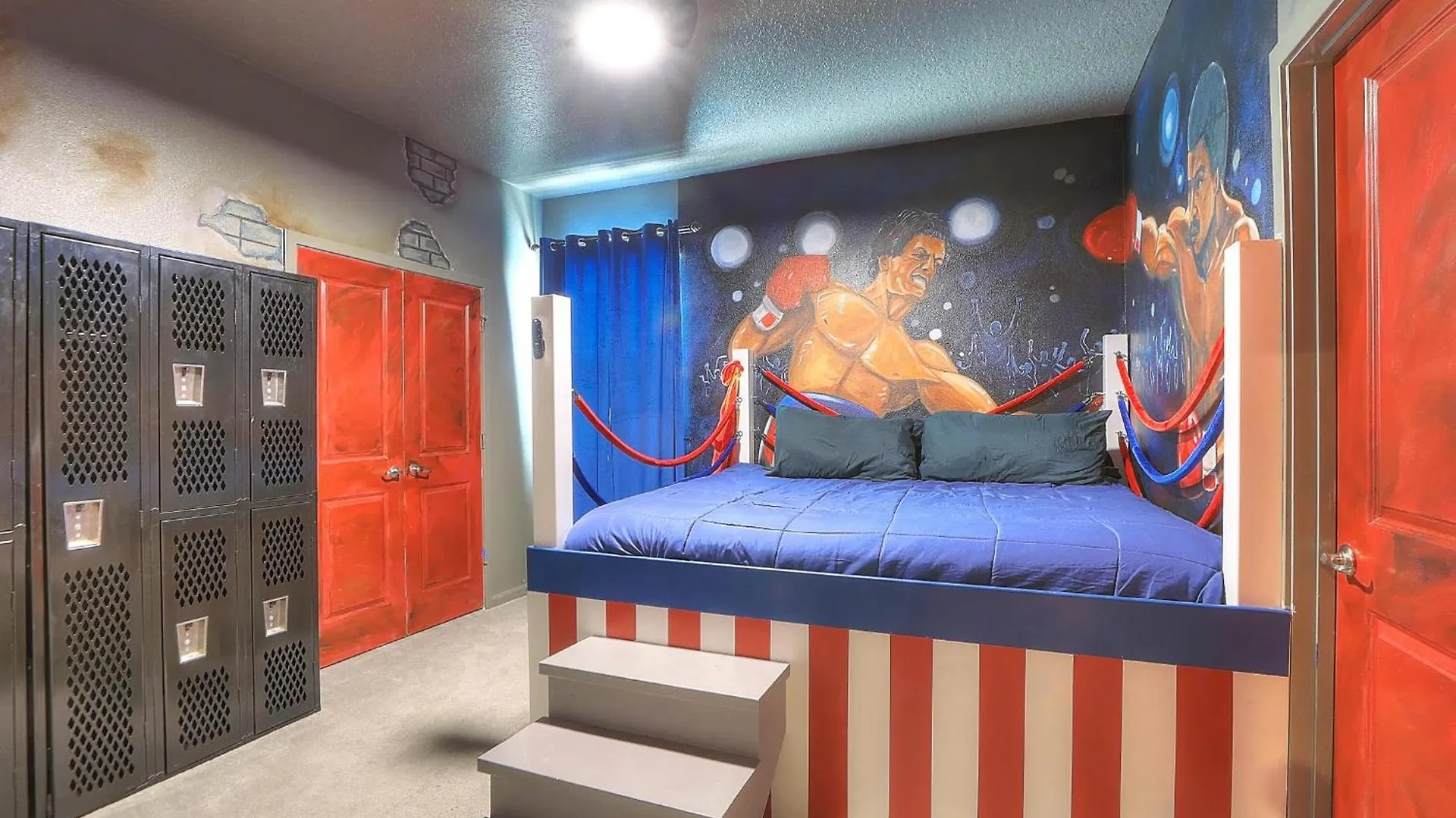 Breathtaking Lakeside 15b Movie Theme Pool-spa Holiday home