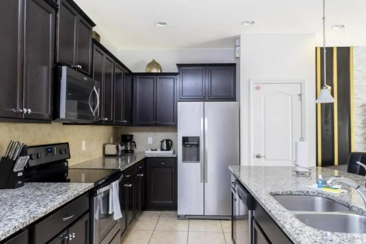 9035rs-svh Amazing Townhome For Your Family! *