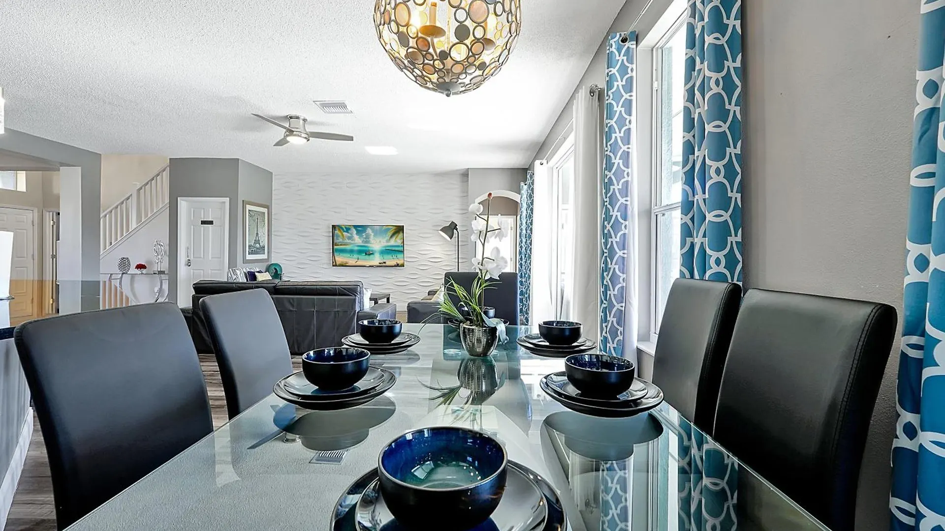 Waterfront Showcasing A Theater, Games Room, And A Private Pool Kissimmee