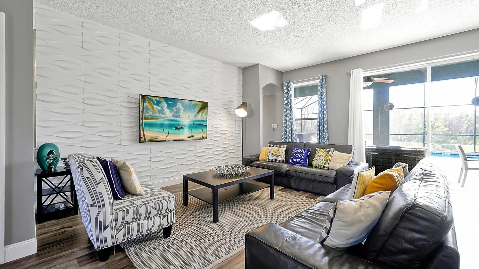 Waterfront Showcasing A Theater, Games Room, And A Private Pool Holiday home Kissimmee