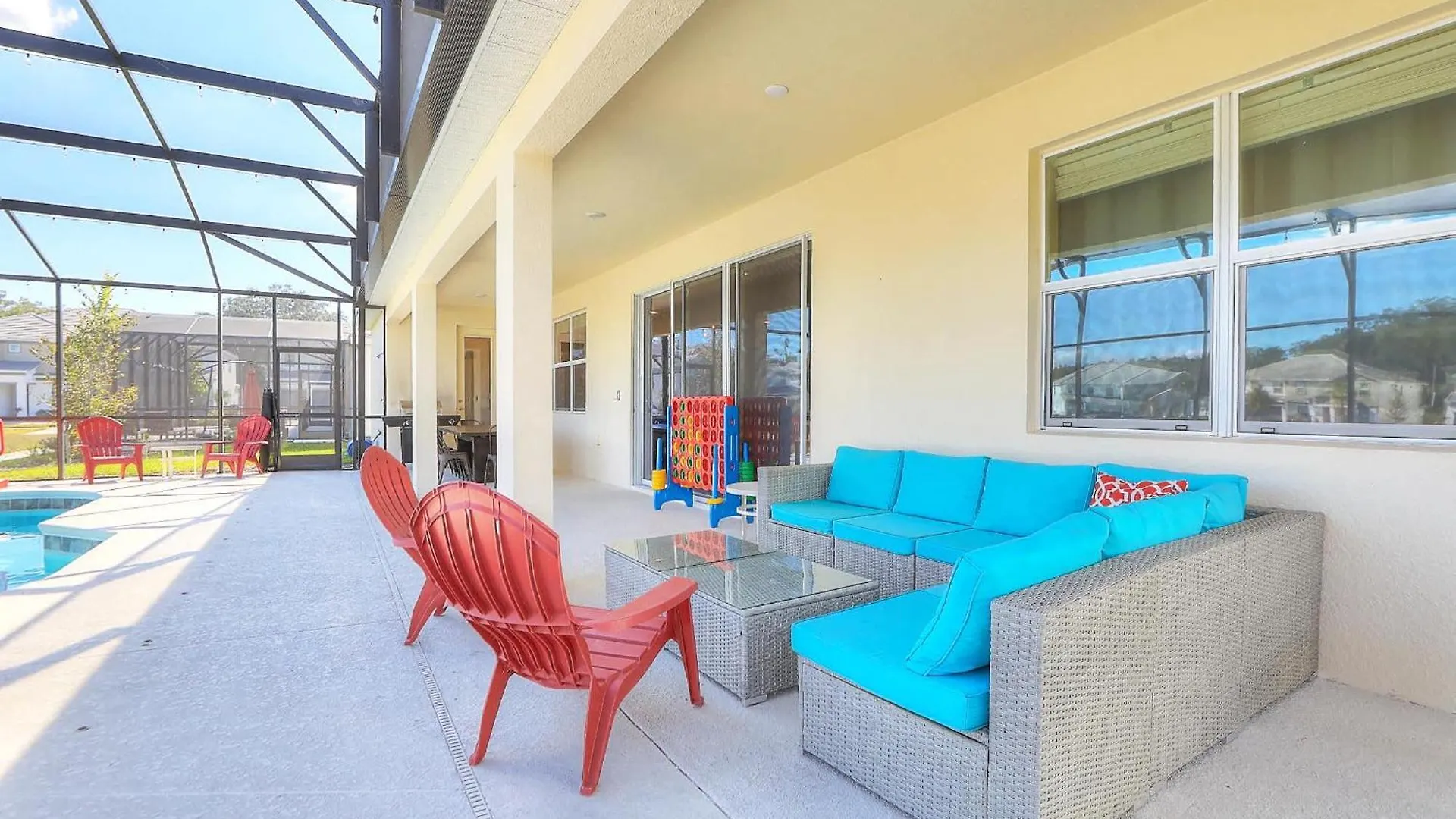 Breathtaking Lakeside 15b Movie Theme Pool-spa Holiday home *