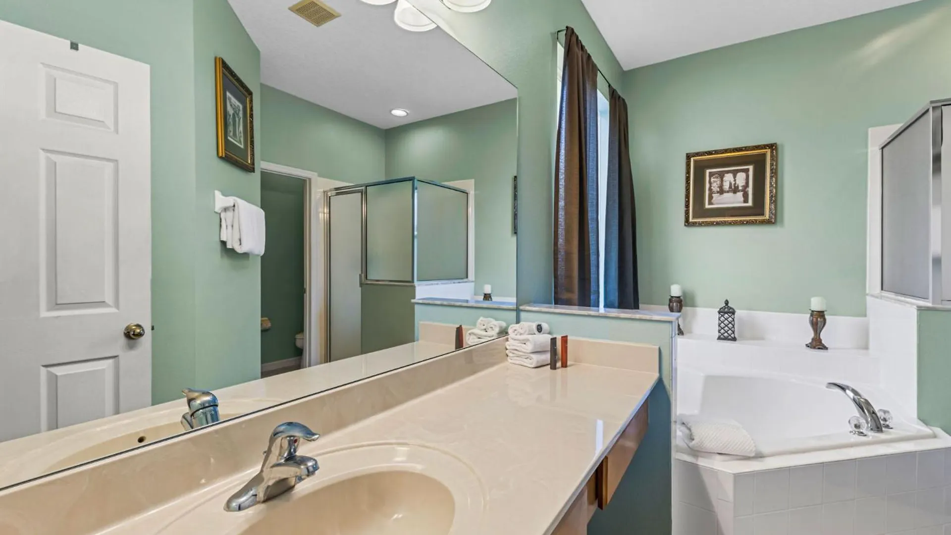 7bdm Prvt Pool - Gated 10min To * Kissimmee
