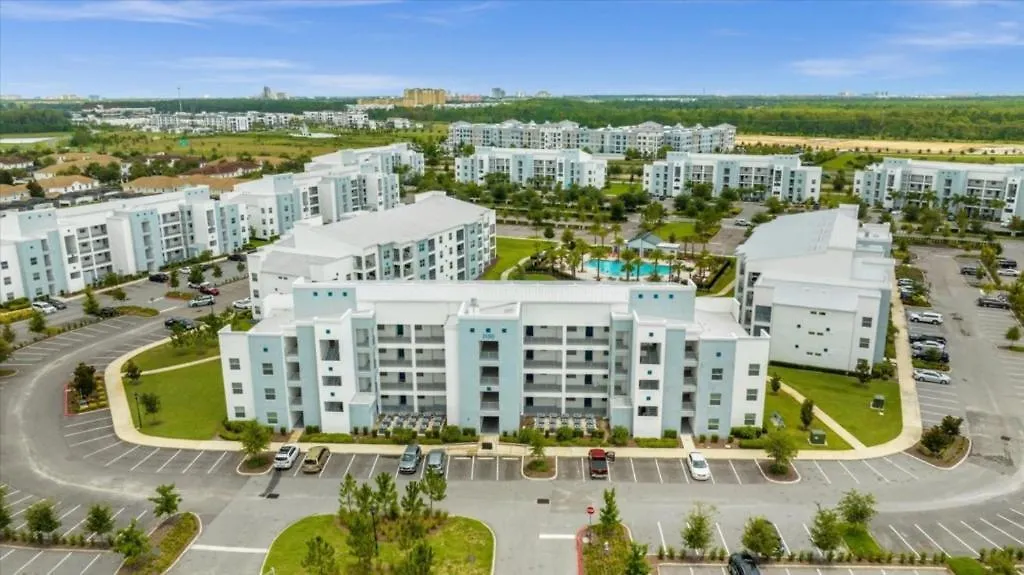 2 Bedrooms - 2 Bathrooms - Storey 3150-205 * Kissimmee