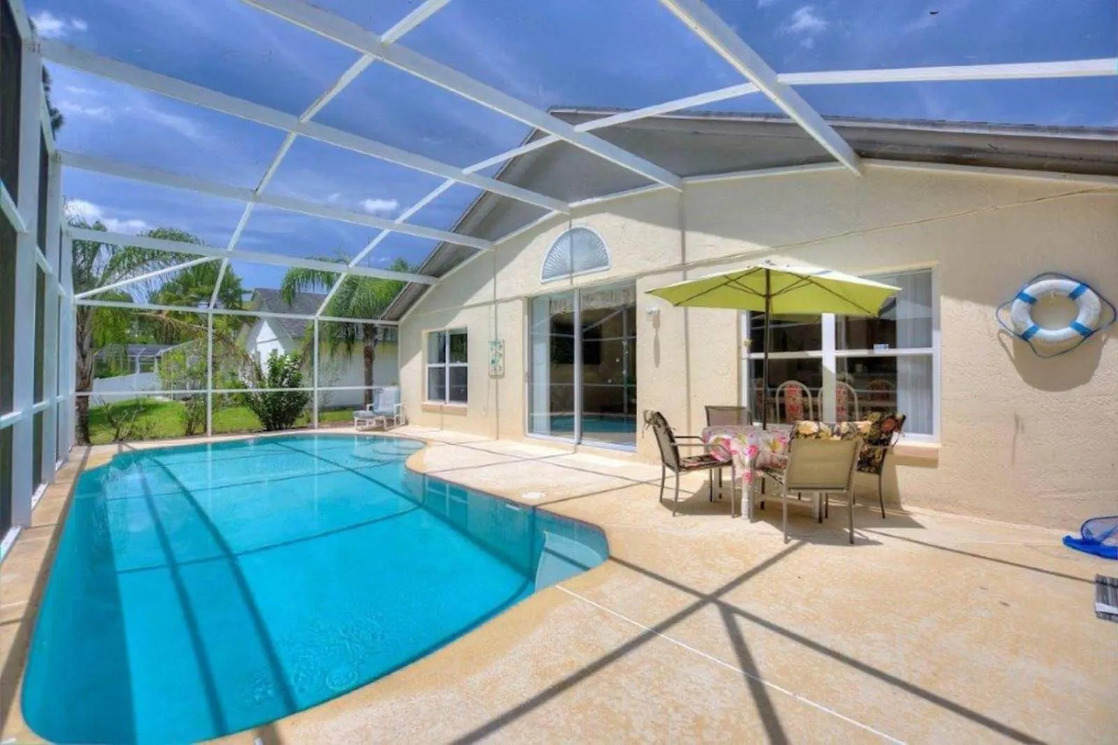 Near Disney, Sleeps 8 At Lindfields Villa *