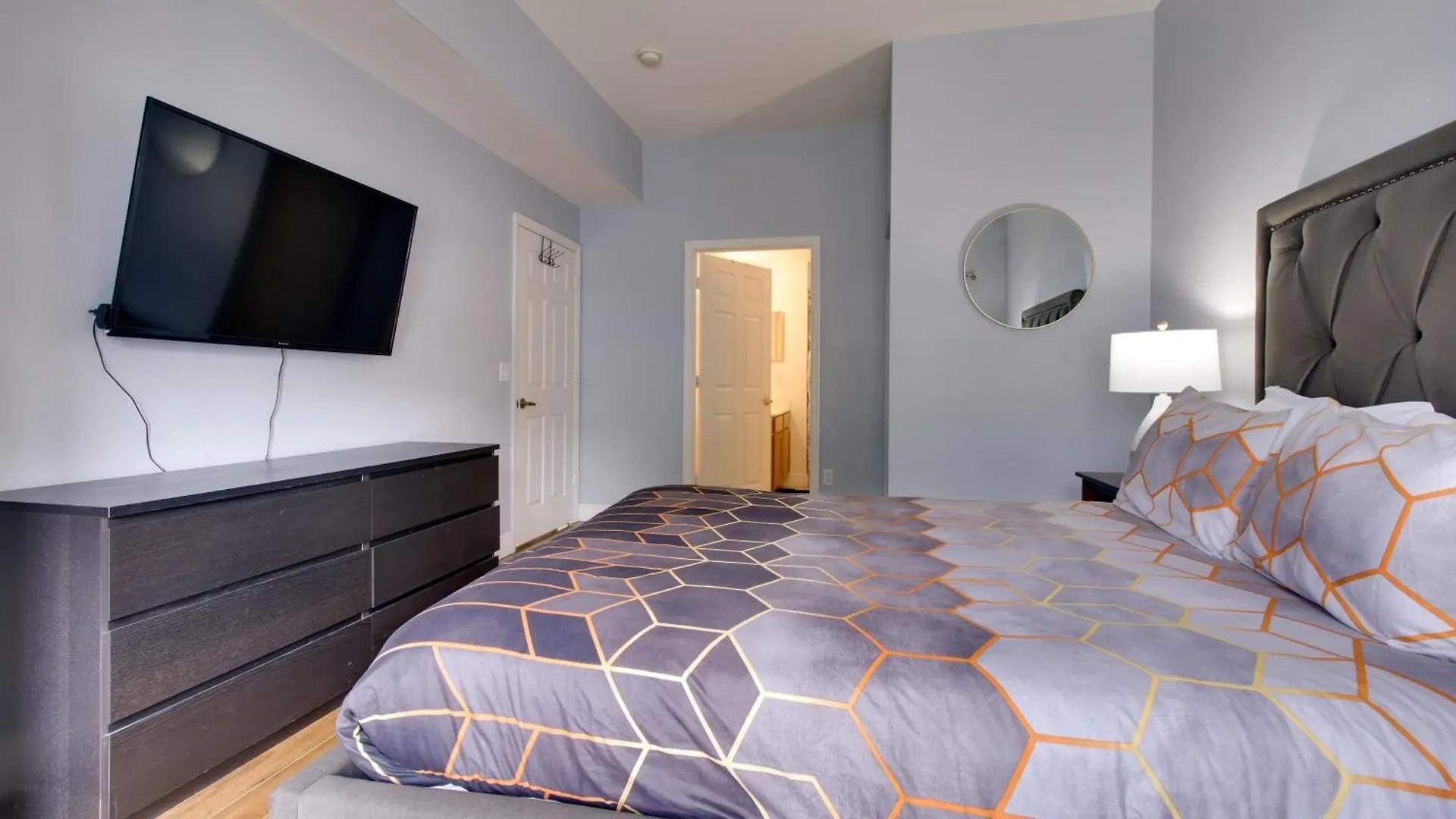 Family-friendly With Amenities *
