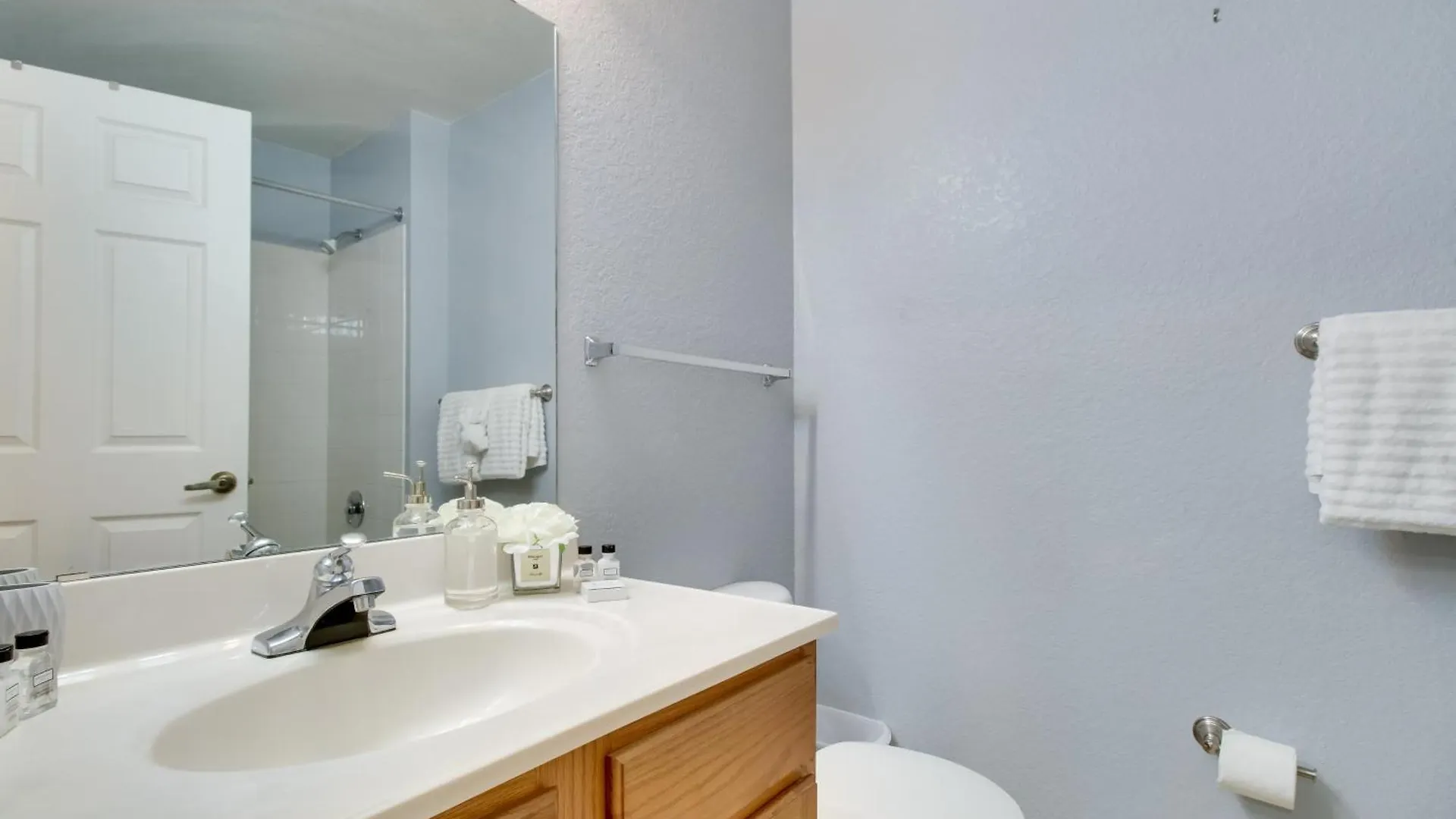 Family-friendly With Amenities Holiday home