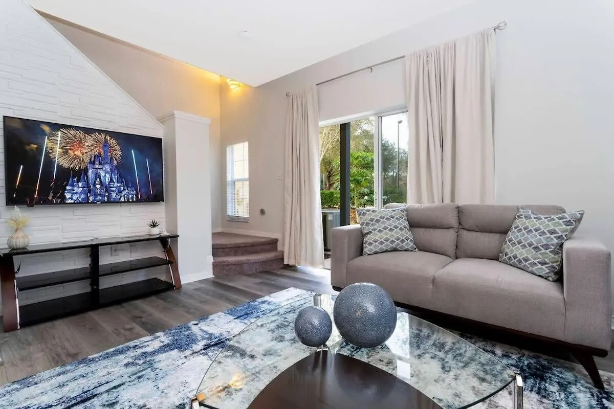 8555 Cozy Inside Area *