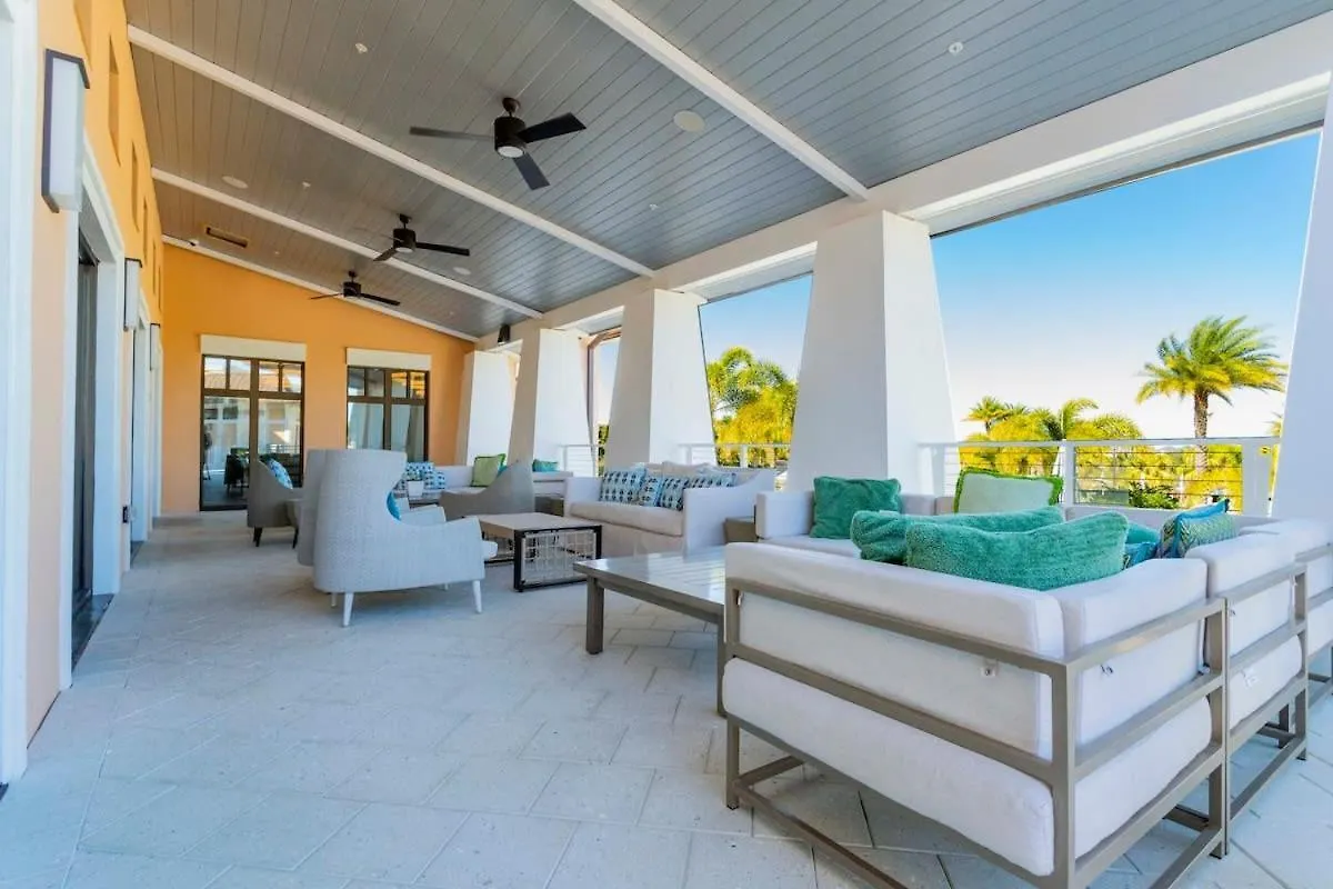 9012 Flowrider Surf Clubhouse Magical With Game Inside Holiday home