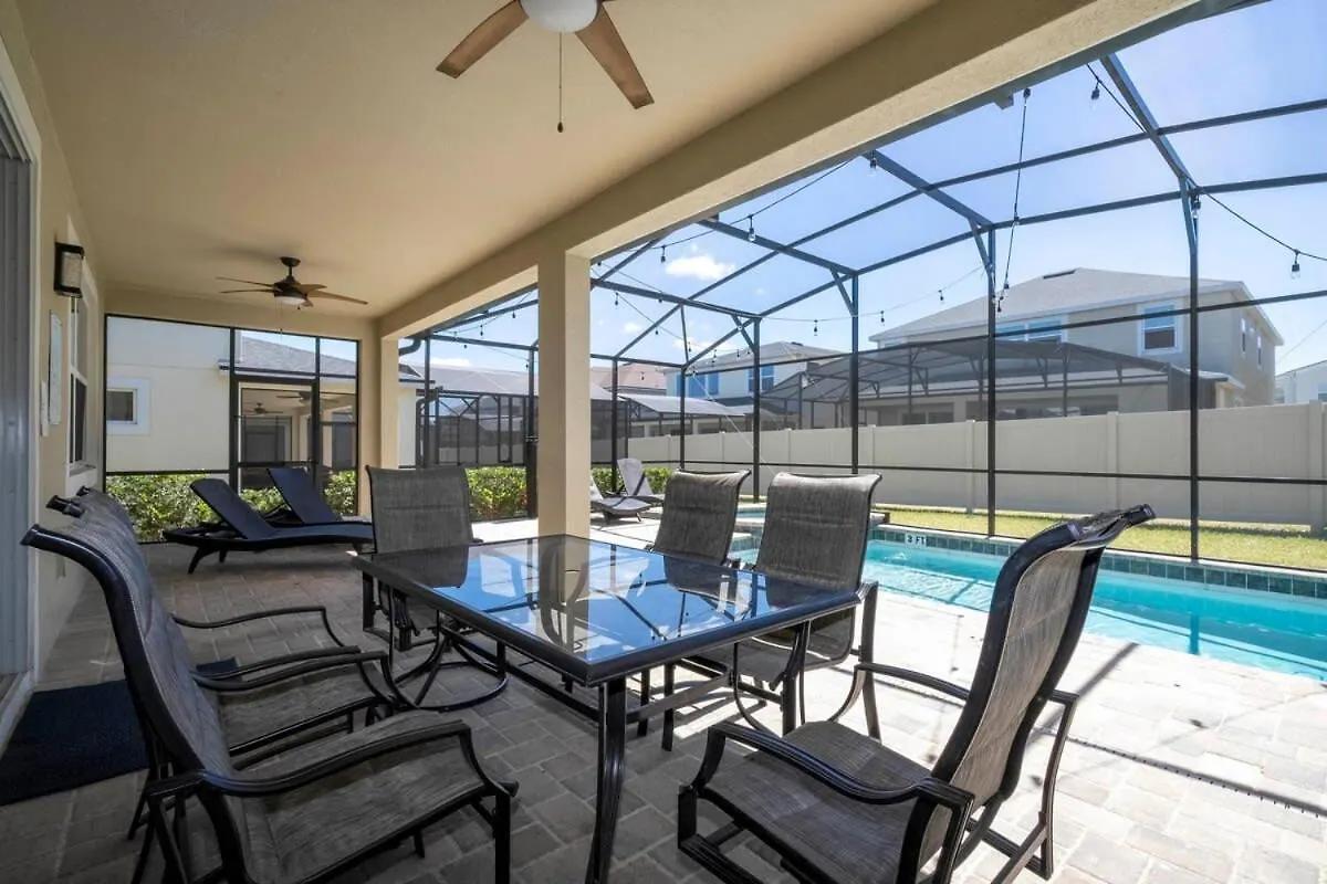 Holiday home 9012 Flowrider Surf Clubhouse Magical With Game Inside *