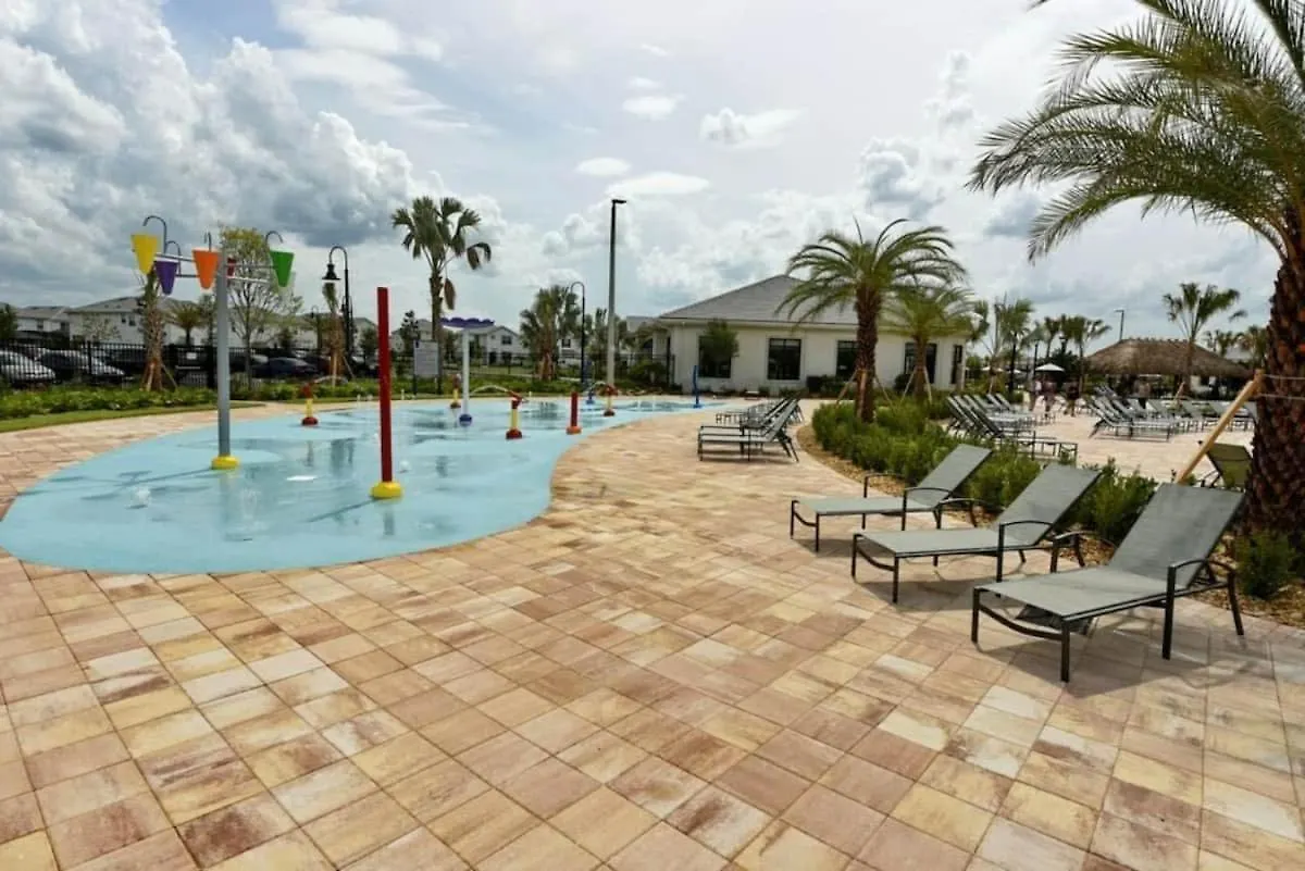 3120 Brand New Stunning Kissimmee