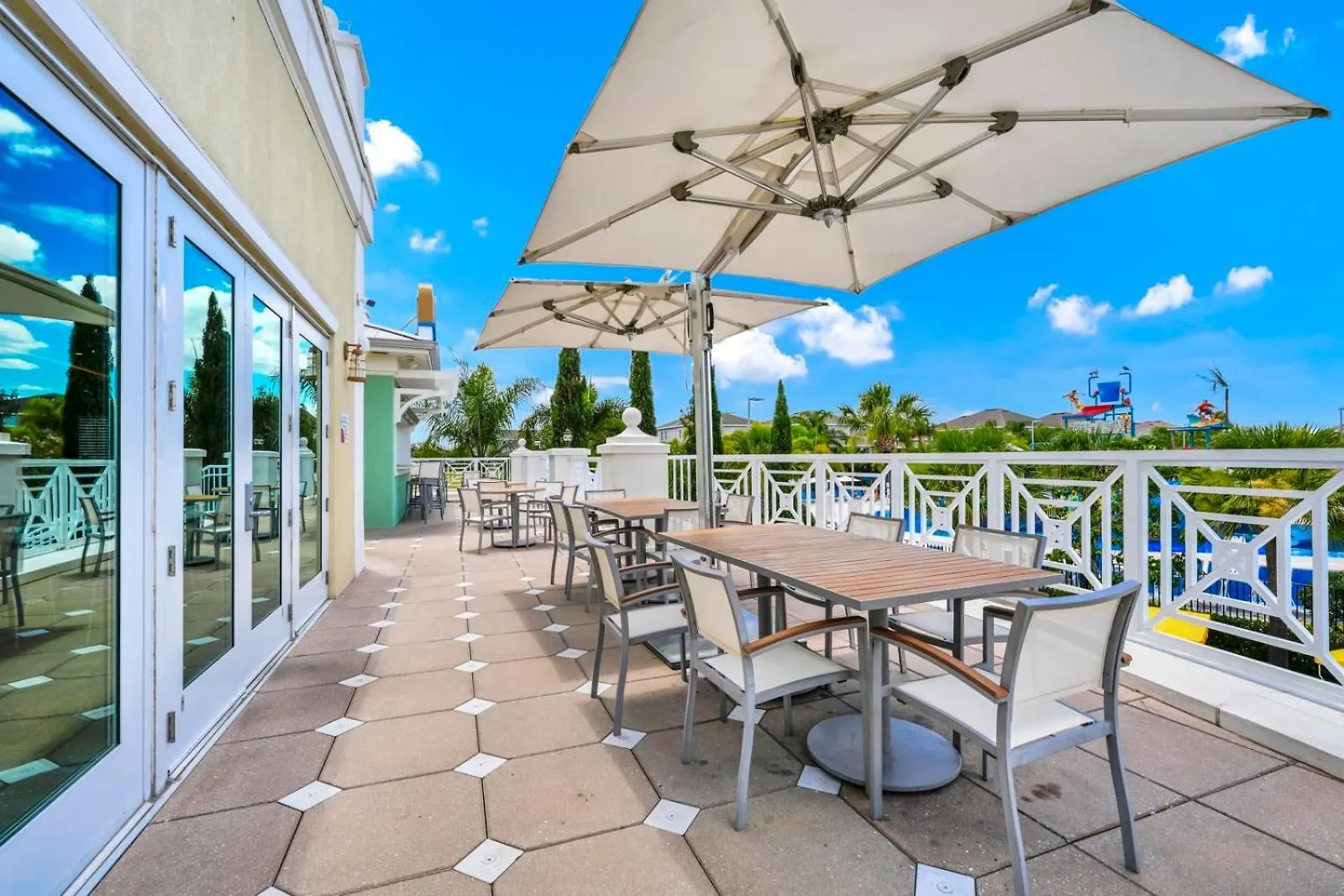Inviting Near With Encore Access By Rentyl - 7792sw Holiday home