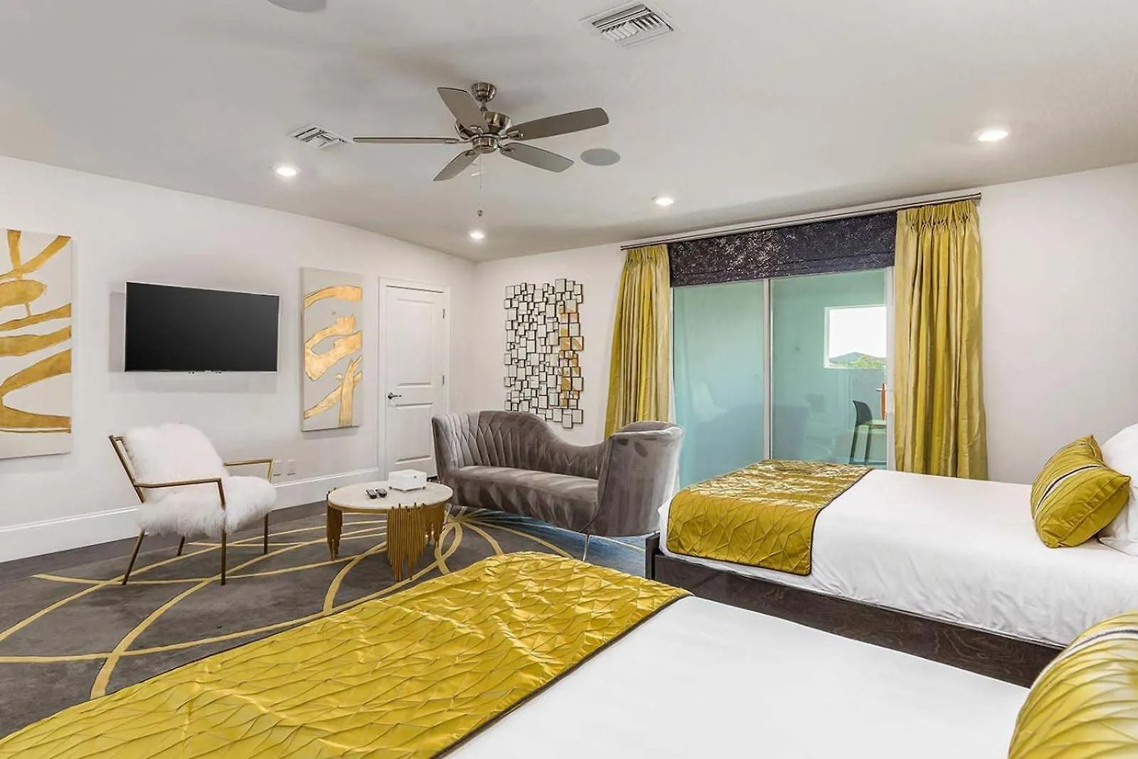 Villa Estate With Arcade, Theater, Superhero Br, Near Parks Kissimmee