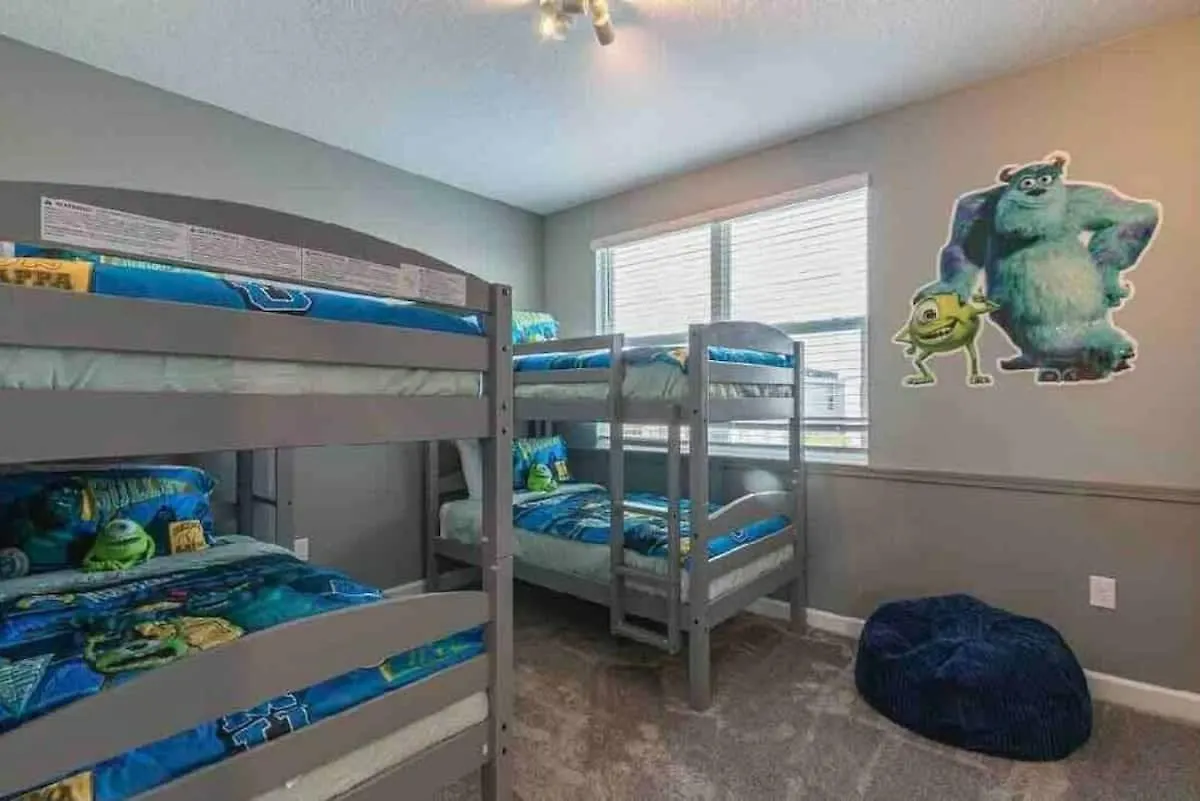 - Quality Comfort Ideal Location - Fantasy *