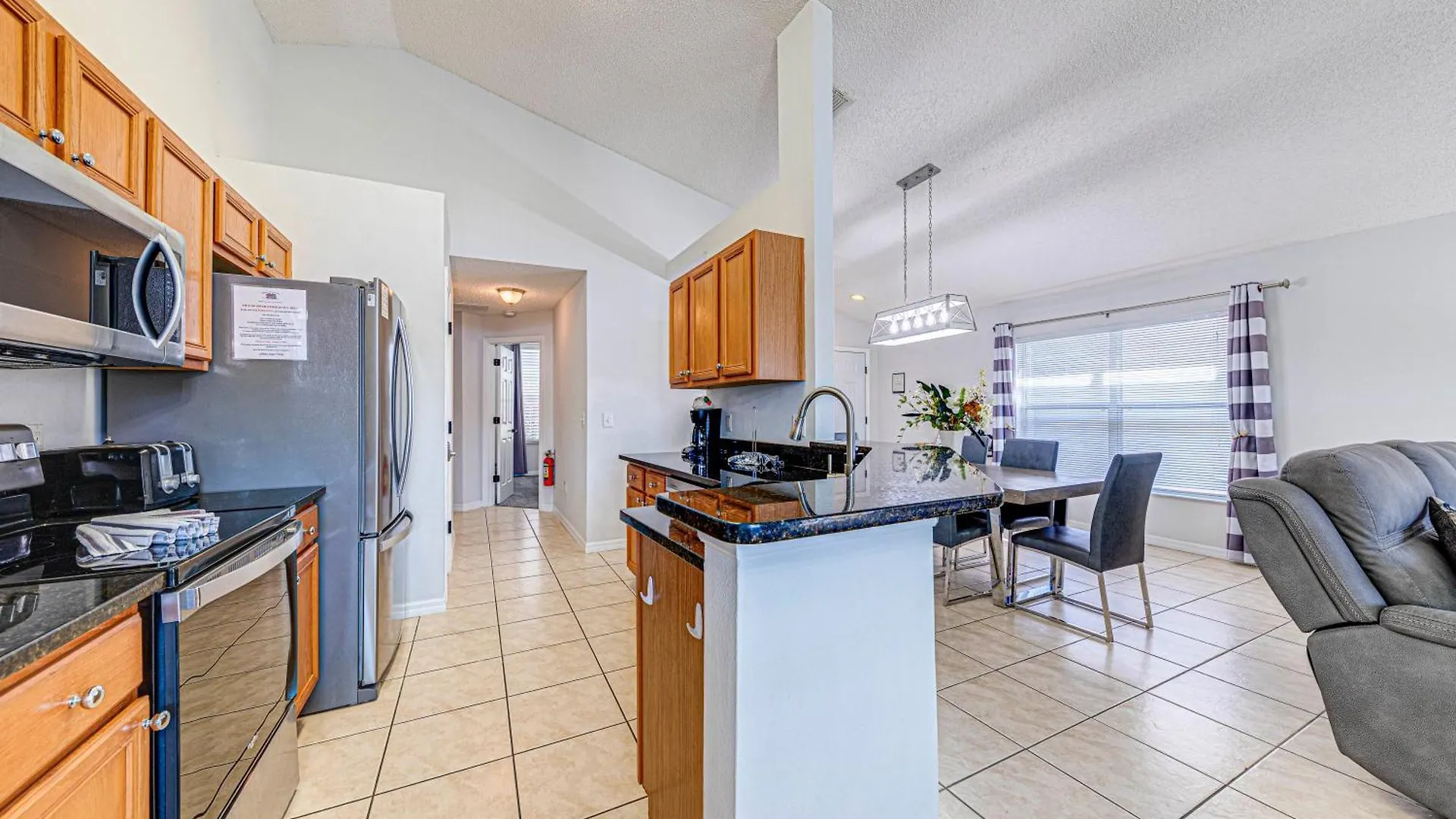 #463-fabulous 4 Bed With South Facing Private Pool And Overlooking Water Villa *