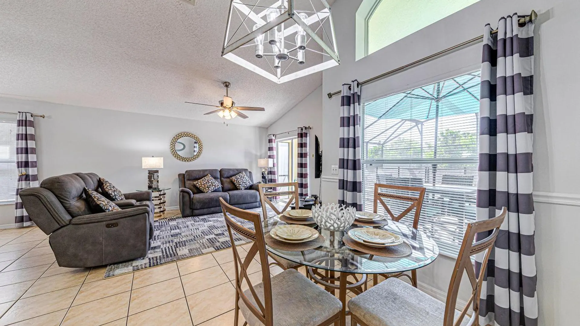 #463-fabulous 4 Bed With South Facing Private Pool And Overlooking Water Villa