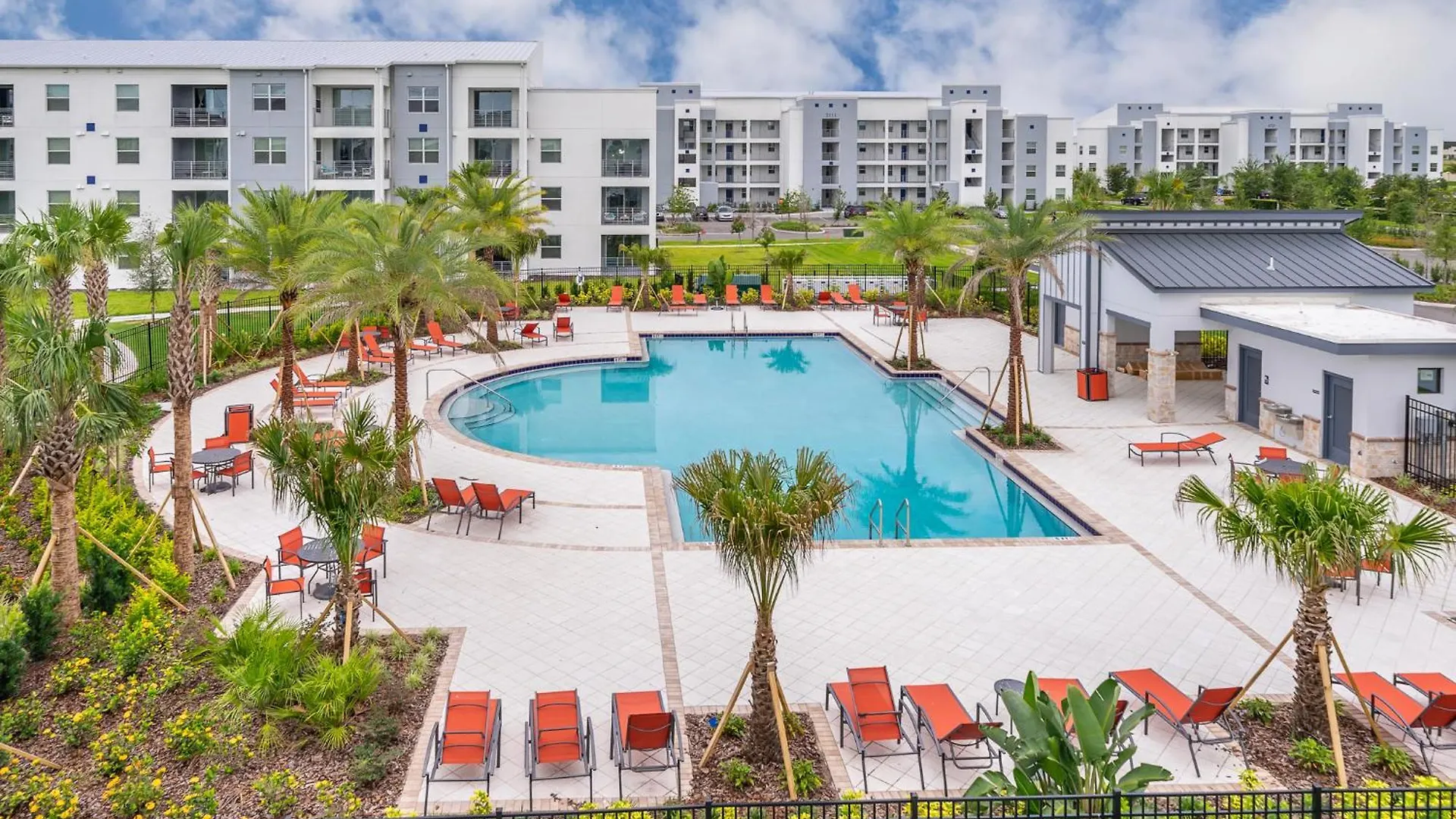 Spectacular 2bed 2bath 5min From