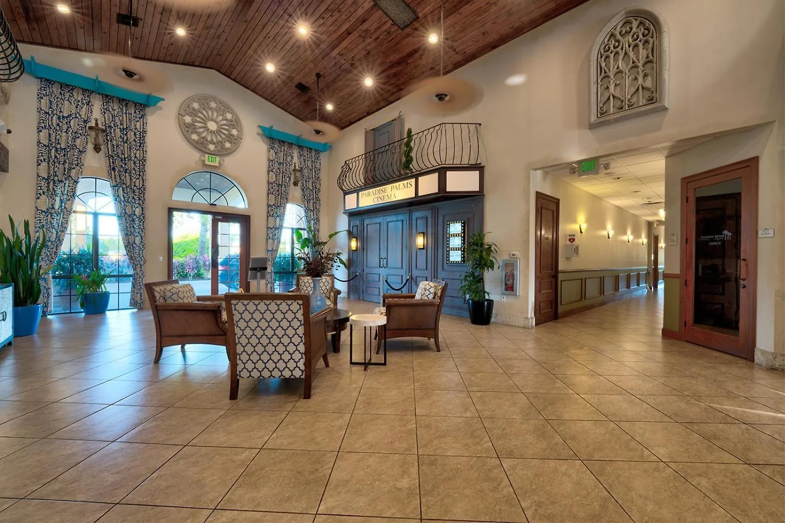 6-bedroom With 2 En-suites & Private Pool Villa *