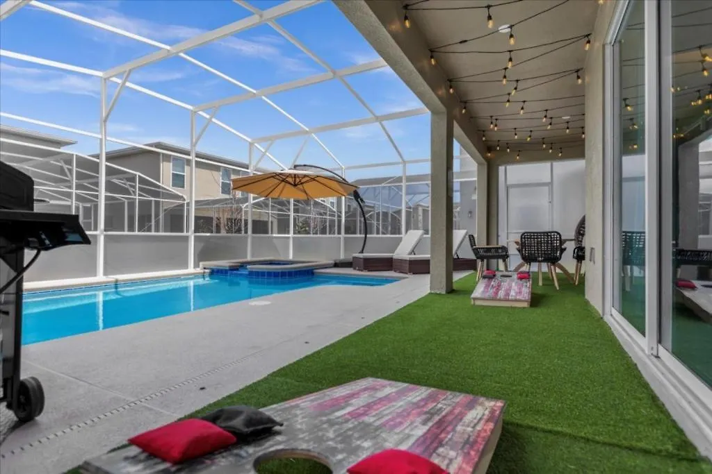 6 Bedrooms- 5 Bathrooms- Champions Gate 8923 Tw