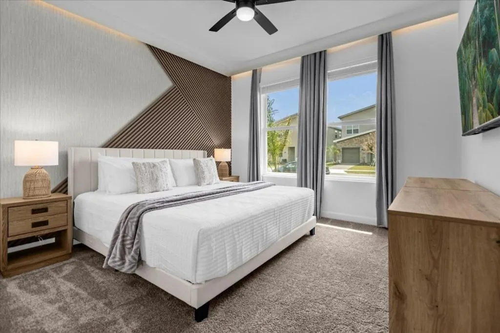 6 Bedrooms- 5 Bathrooms- Champions Gate 8923 Tw Holiday home Kissimmee