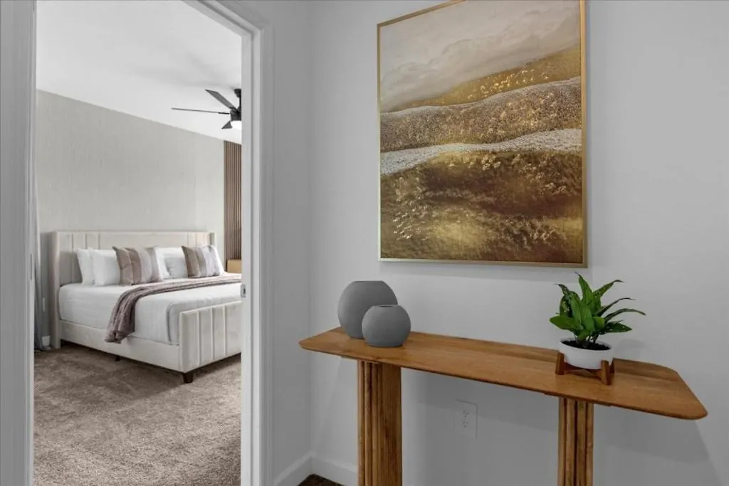6 Bedrooms- 5 Bathrooms- Champions Gate 8923 Tw Holiday home