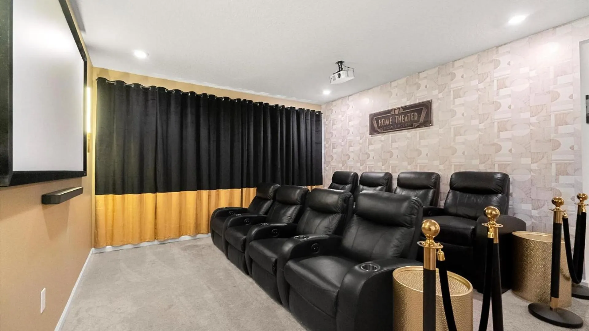 Holiday home Upstay - Storybook W Pool Hot Tub Theme - Near Kissimmee
