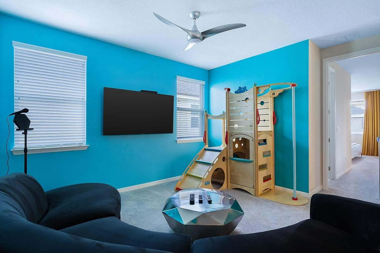 Fab Near With Gamer Br, Theater & Arcade Villa *