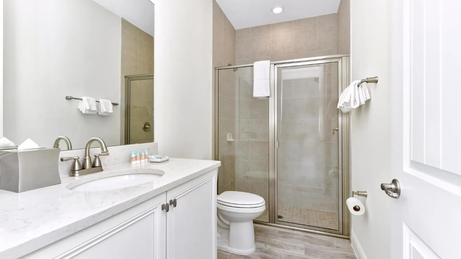 Tropical Near With Margaritaville Access - 8142cp Villa Kissimmee